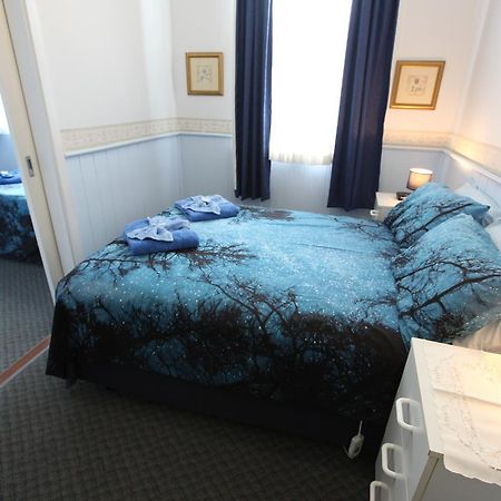 Jacaranda Guest House Busselton Ngoại thất bức ảnh